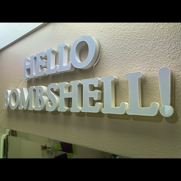VS Display sign Authentic HELLO BOMBSHELL - Picture 9 of 10